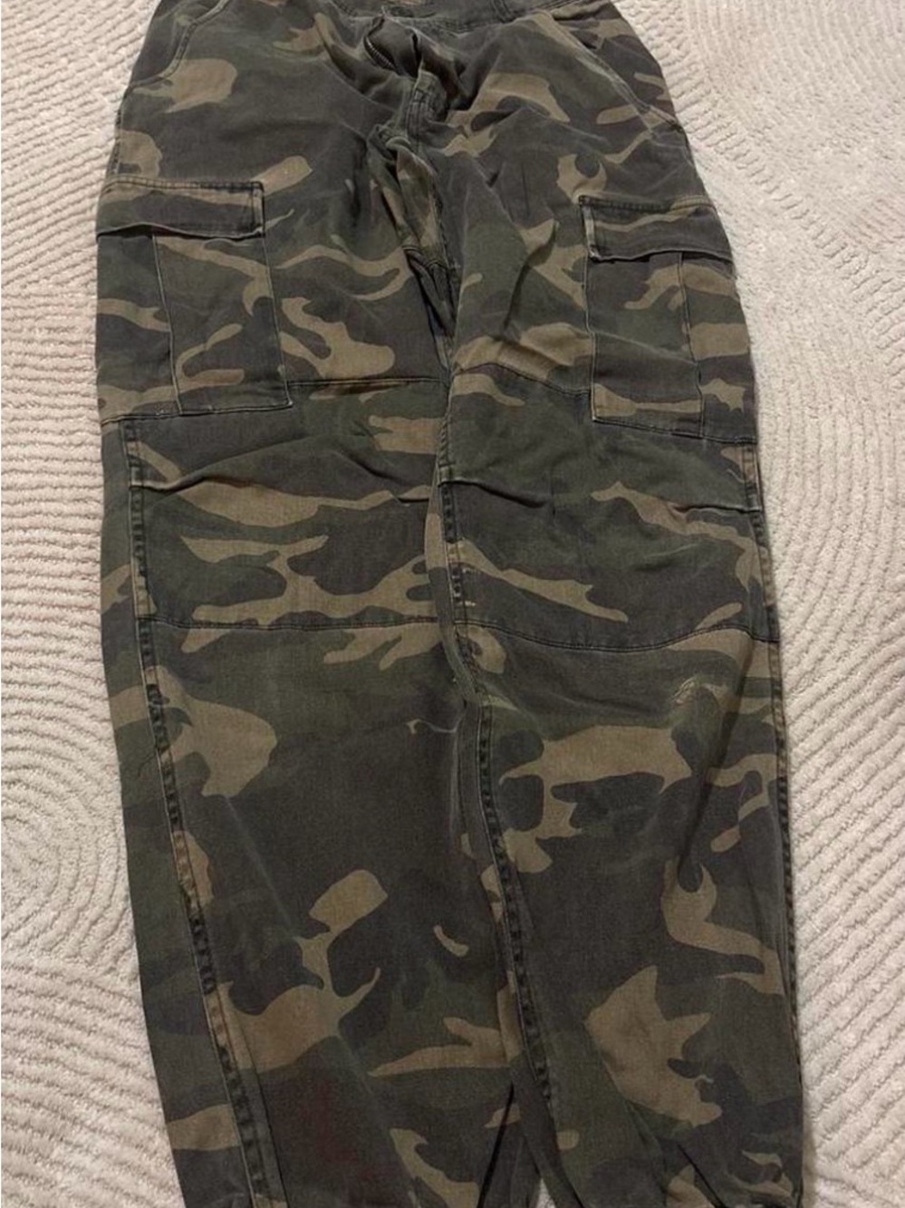 Brandy Melville/John Galt Women’s Camo Cargo Pants - Olive/Brown